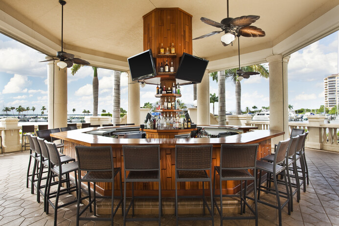 Rswwi Nauti Mermaid Bar